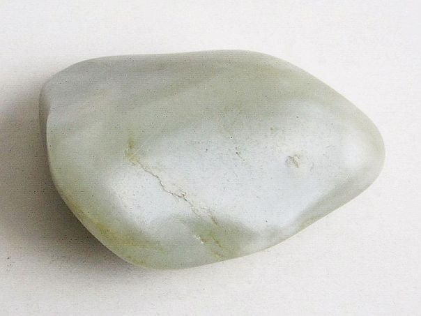 Large celadon colored pebble – (8867)